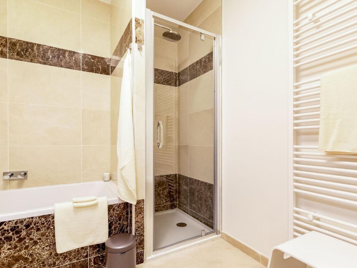 Luxurious Crystal Sea View Apartment With 2 Terraces オステンド エクステリア 写真